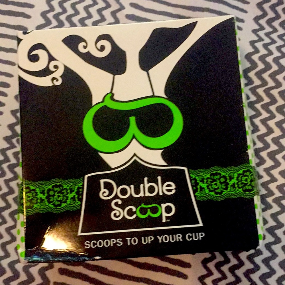 Double scoop cleavage enhancer